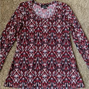 Karen Kane Jersey Top Women’s Medium Red Geometric Mix and Mingle Stretch Scoop
